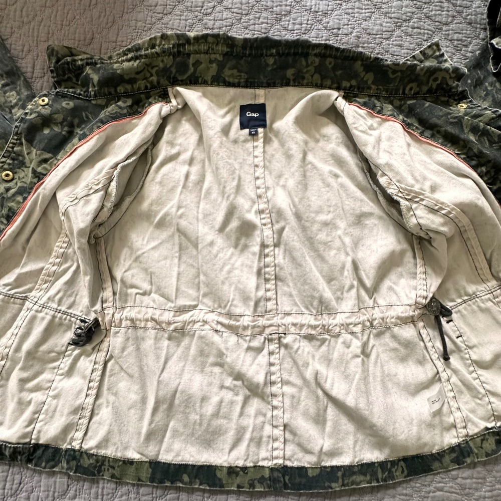 Gap Womens Floral Camo Utility Jacket Green Black Canvas Snap Front XS - Picture 8 of 12